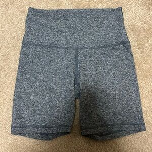 Aritzia TnAction High Rise 7" Biker Shorts in Heather grey - size S